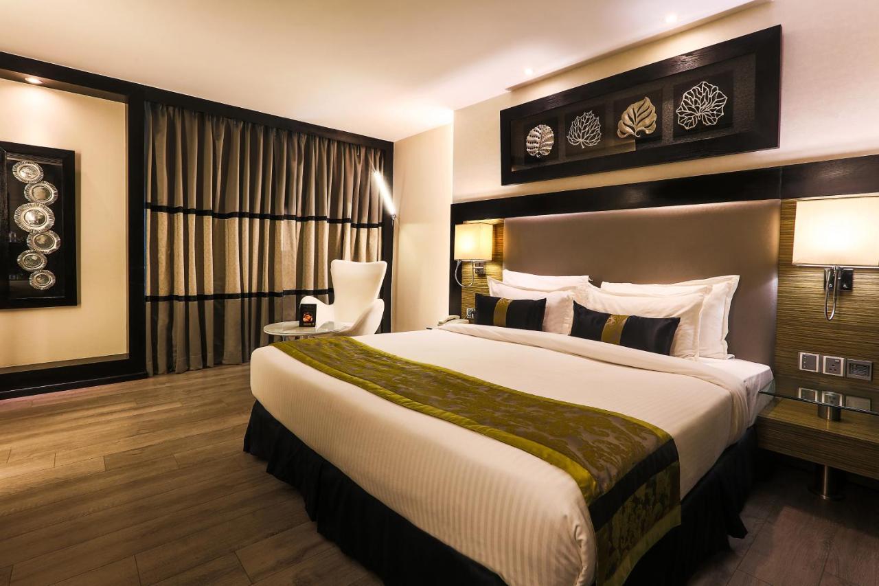The Empresa Hotel Mumbai Exterior foto